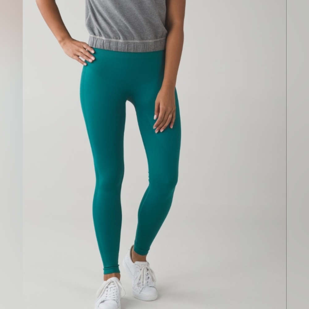 LULULEMON NWT Zone In Tight | Leggings in Forage Teal. Size 4. 💚